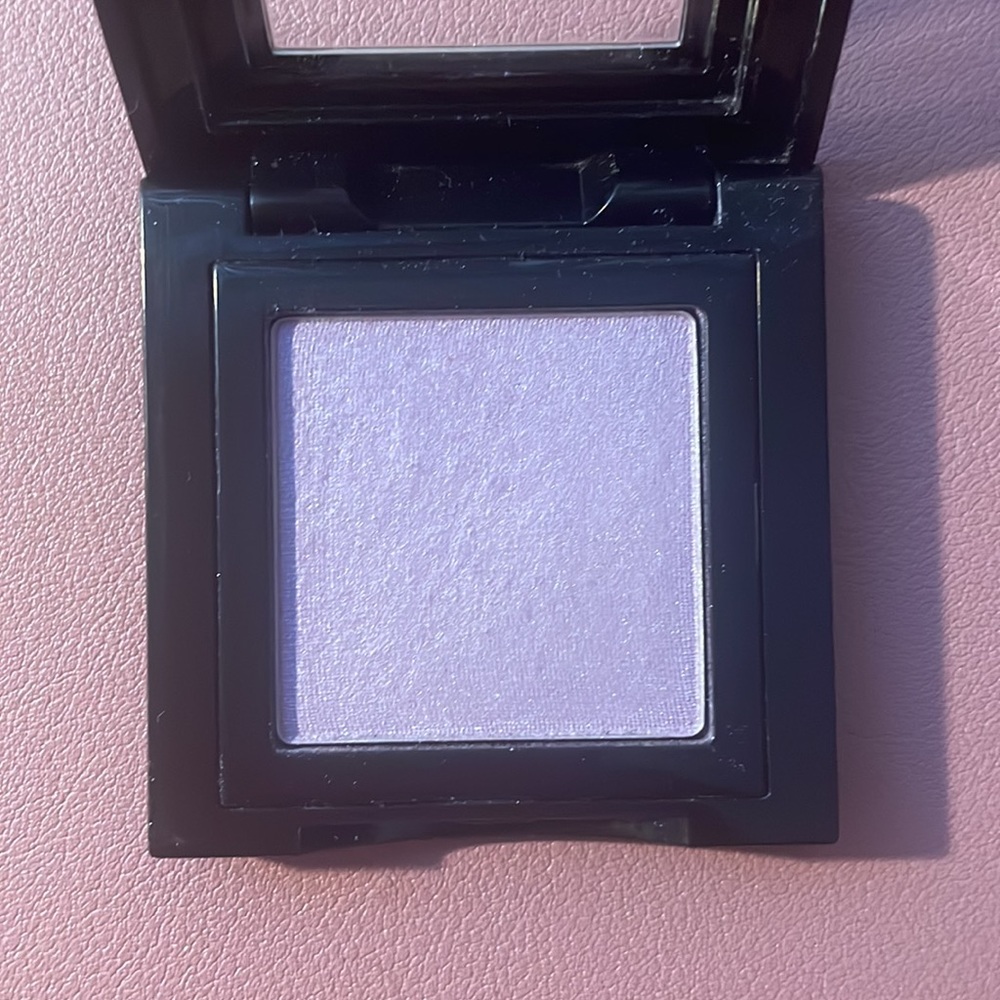 NWOT group of high end cosmetics from Bobbi Brown, Marc Jacobs, BECCA, Clinique - Picture 4 of 16